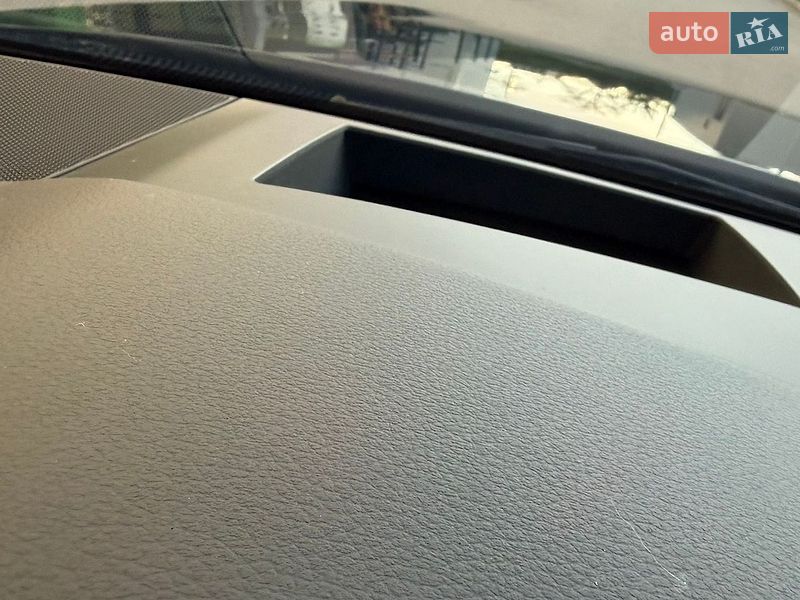 Седан Audi A6 2023 в Києві