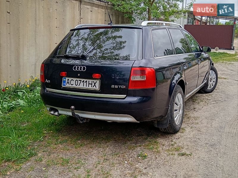 Універсал Audi A6 2004 в Вараші