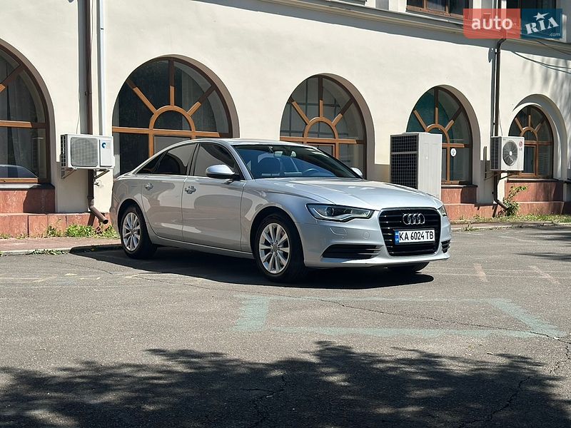 Седан Audi A6 2014 в Киеве