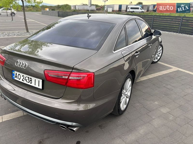 Седан Audi A6 2011 в Мукачево