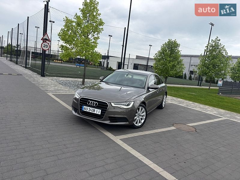 Седан Audi A6 2011 в Мукачево