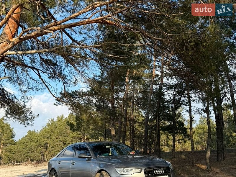 Седан Audi A6 2012 в Вышгороде