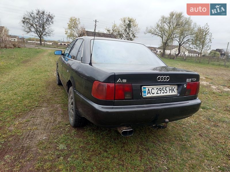 Седан Audi A6 1997 в Кременце