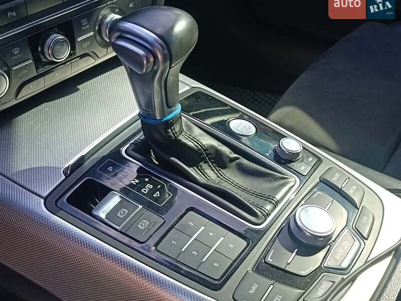 Седан Audi A6 2012 в Харькове