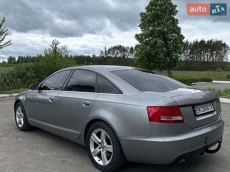 Седан Audi A6 2004 в Заречном