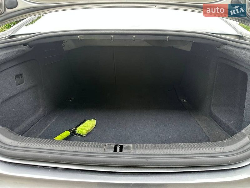 Седан Audi A6 2004 в Заречном