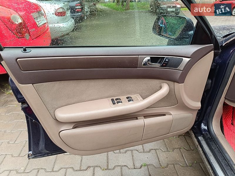 Універсал Audi A6 2000 в Одесі