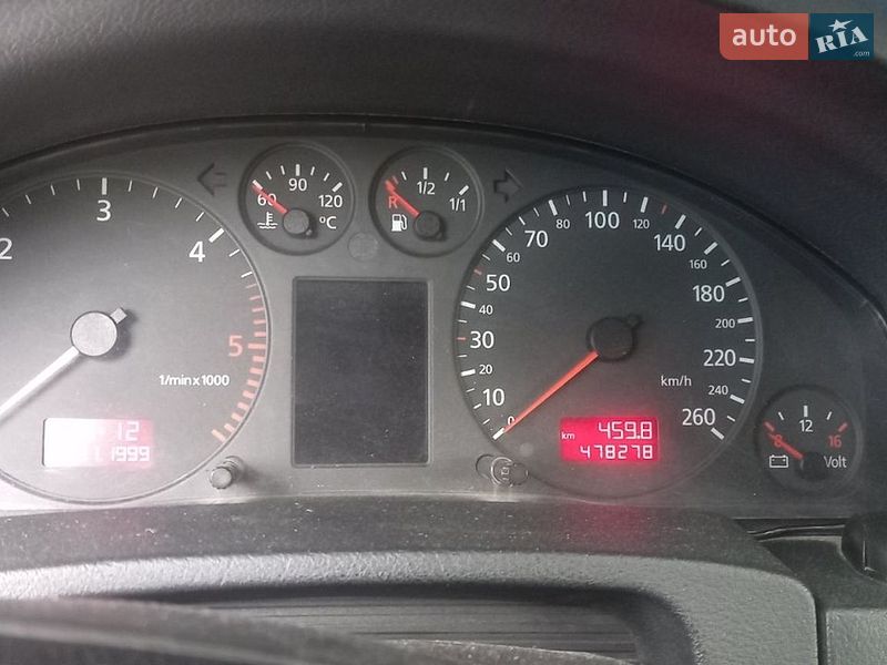 Универсал Audi A6 2000 в Киеве