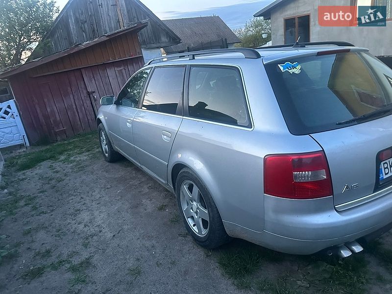 Универсал Audi A6 2004 в Березному