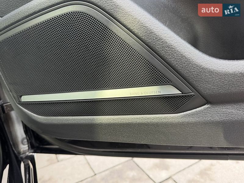 Седан Audi A6 2018 в Мукачево