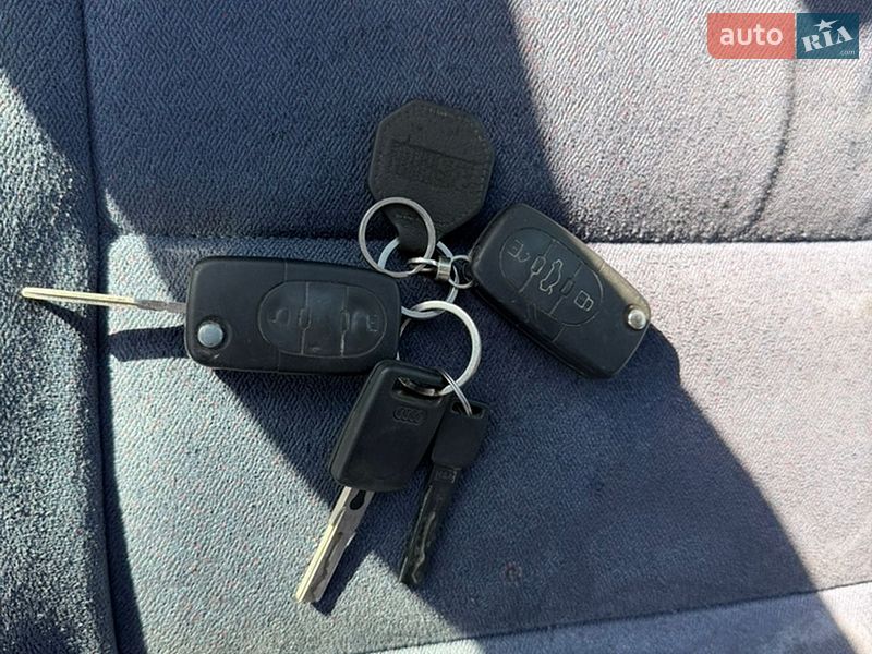 Універсал Audi A6 2001 в Києві