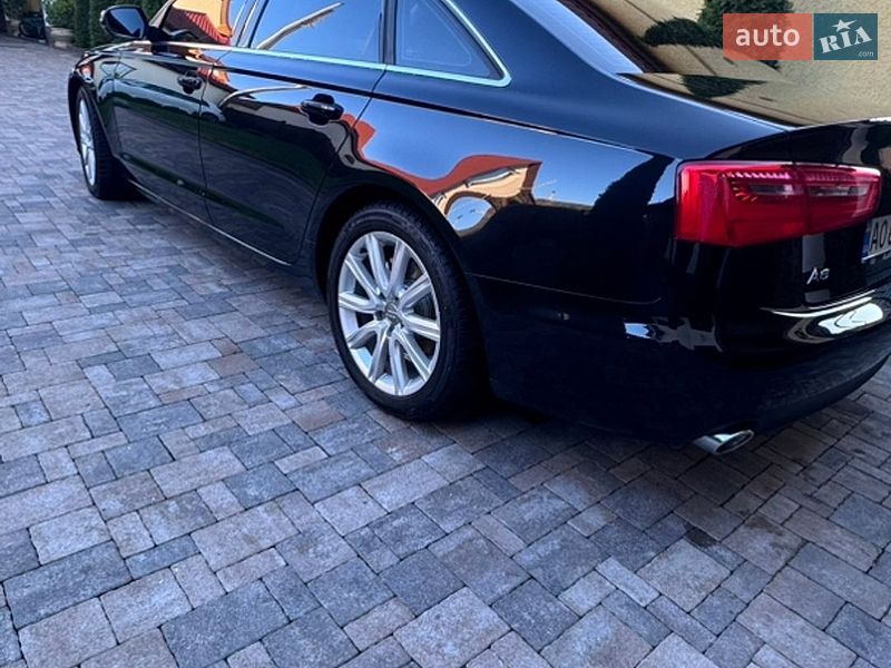 Седан Audi A6 2014 в Мукачевому