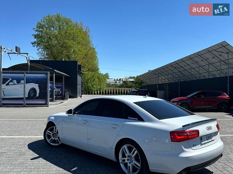 Седан Audi A6 2013 в Самборі