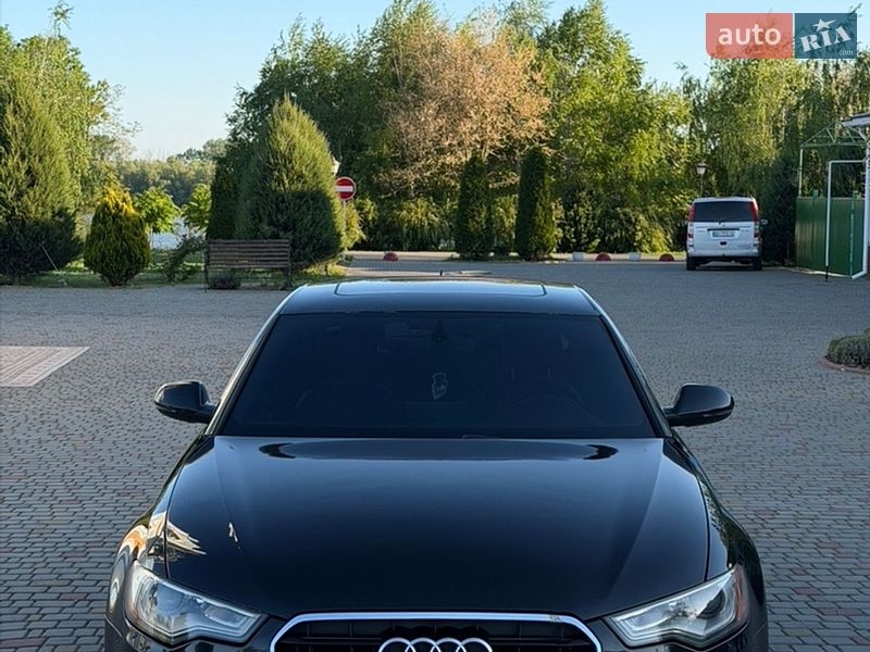 Седан Audi A6 2012 в Измаиле