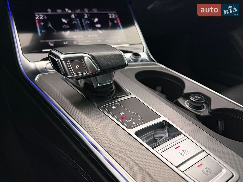 Седан Audi A6 2018 в Львові