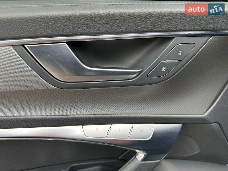 Седан Audi A6 2023 в Києві