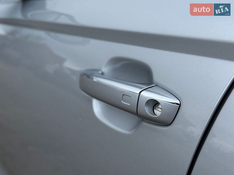 Седан Audi A6 2014 в Ивано-Франковске