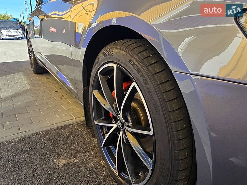 Седан Audi A6 2018 в Звягеле