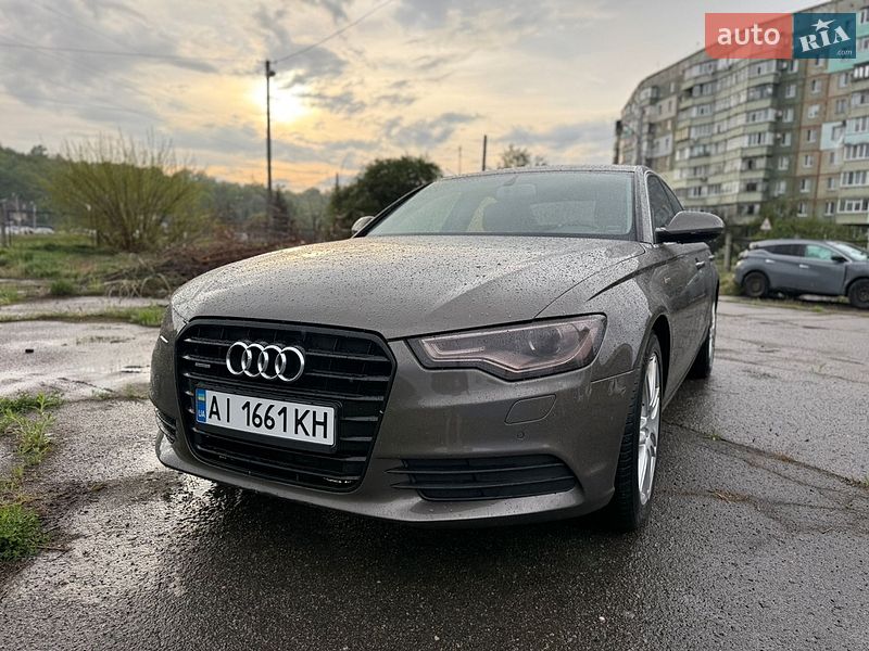 Седан Audi A6 2012 в Полтаве
