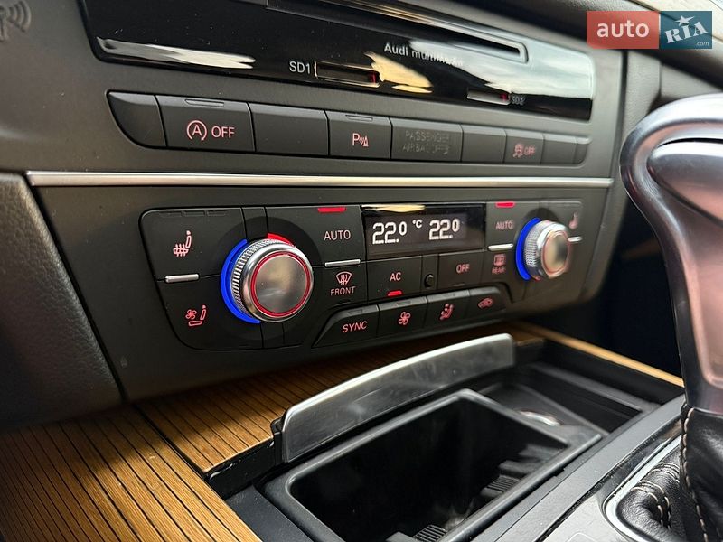 Седан Audi A6 2012 в Полтаве