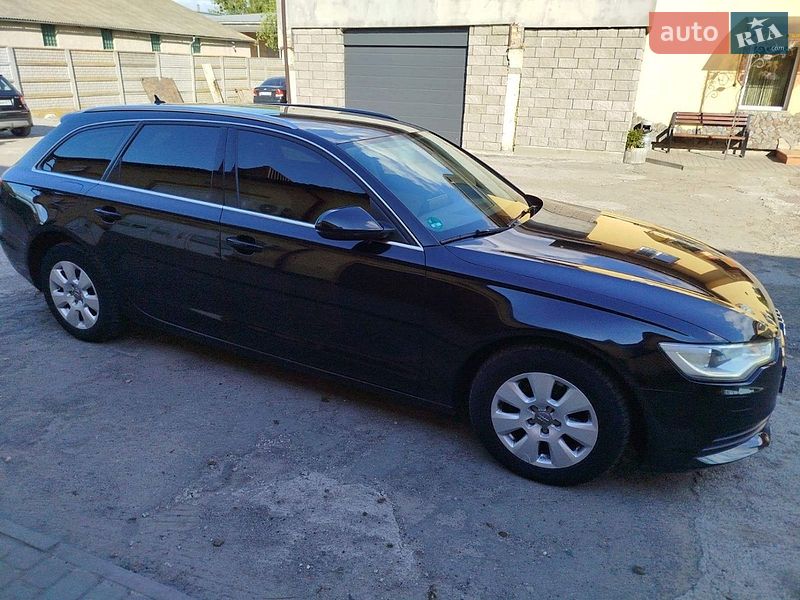 Универсал Audi A6 2012 в Владимире