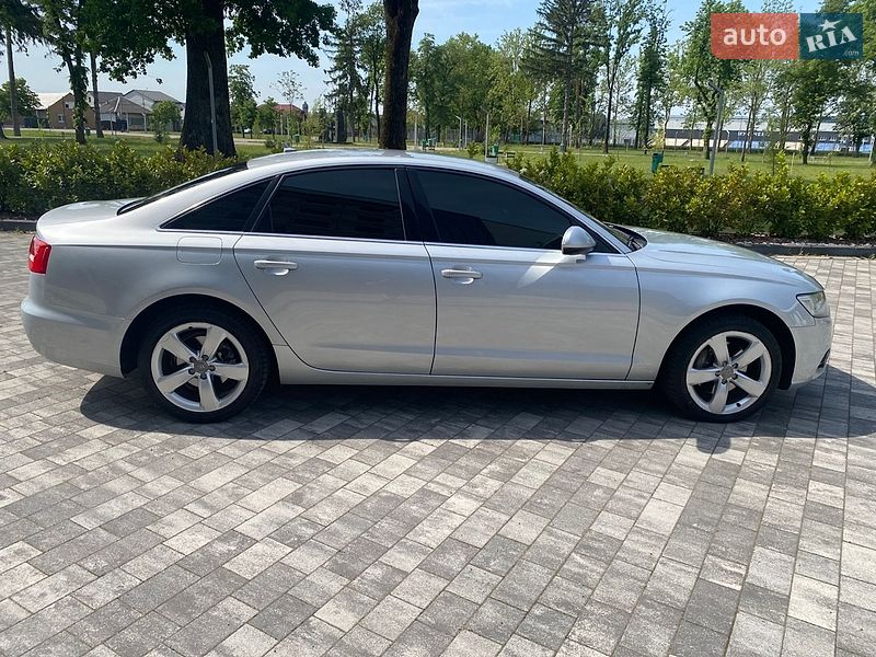 Седан Audi A6 2013 в Мукачевому