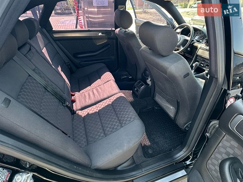 Седан Audi A6 2002 в Шептицькому