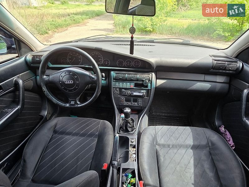 Седан Audi A6 1996 в Харькове