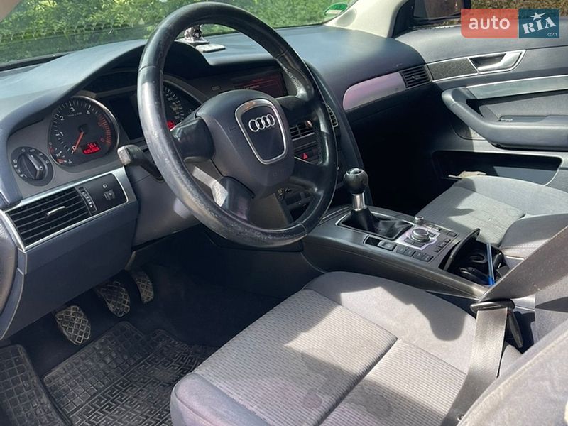 Седан Audi A6 2005 в Шумске