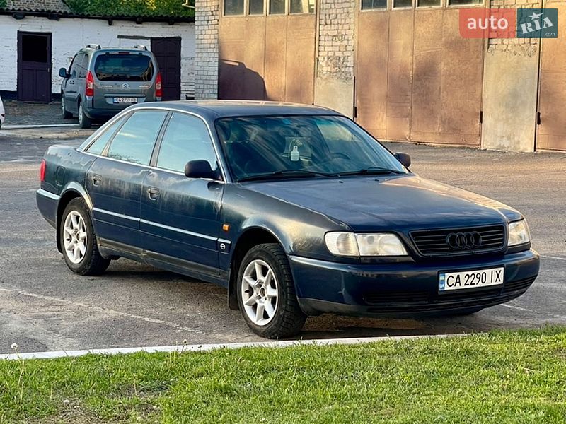 Седан Audi A6 1996 в Смілі