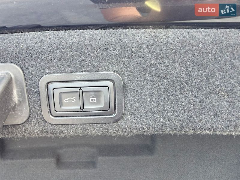 Седан Audi A6 2015 в Тернополі