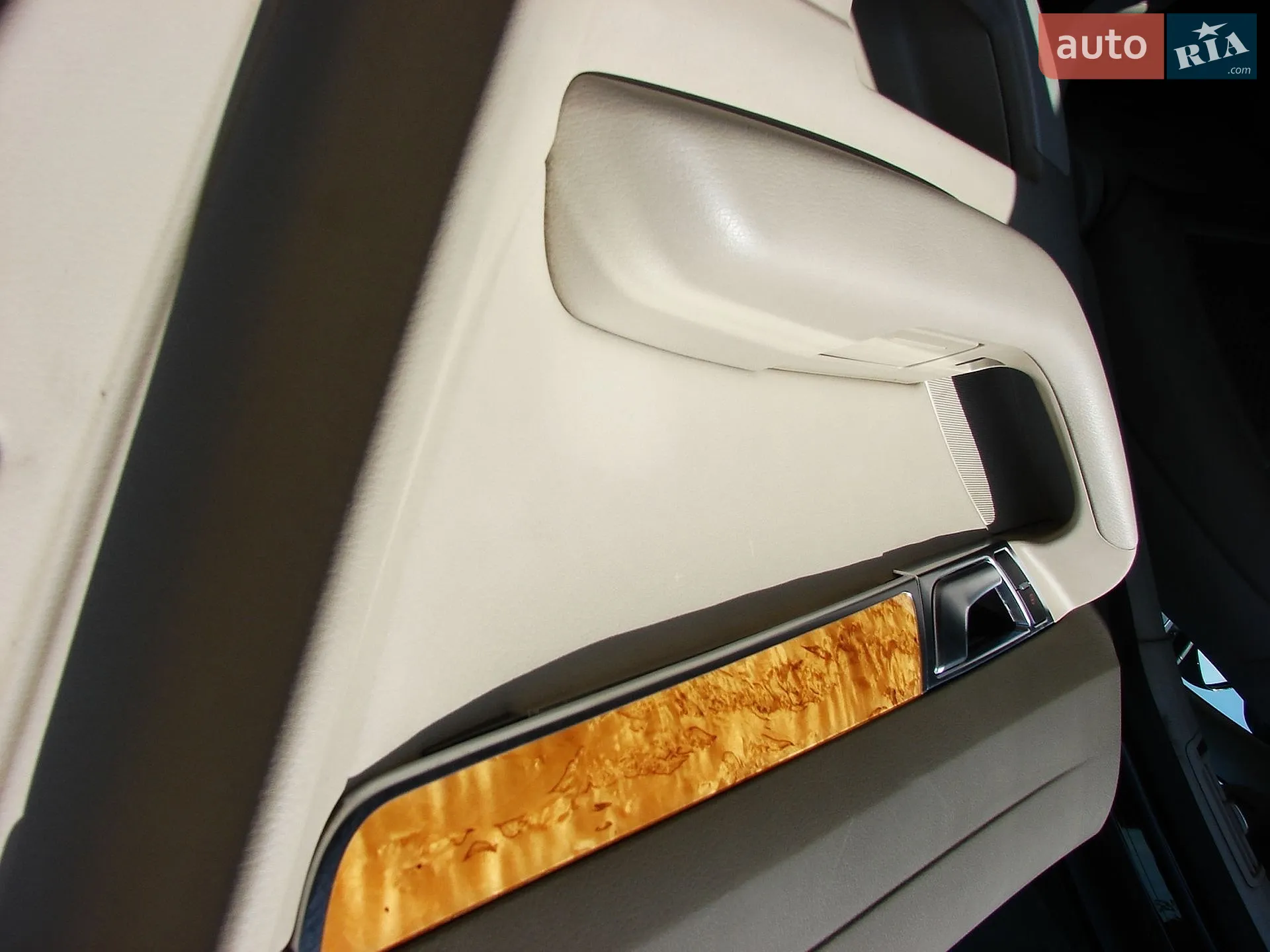 2010 Audi A6 - мініатюра 23
