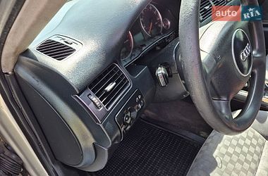 Седан Audi A6 2001 в Чернівцях