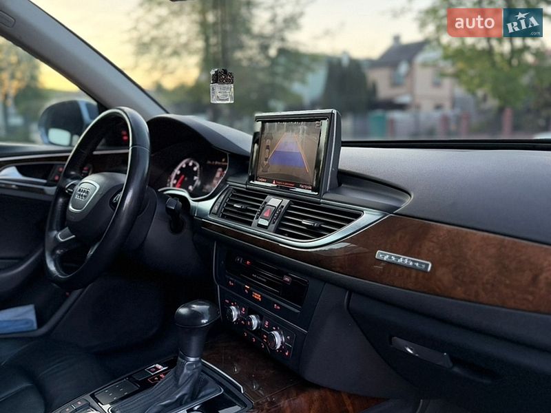 Седан Audi A6 2012 в Ровно