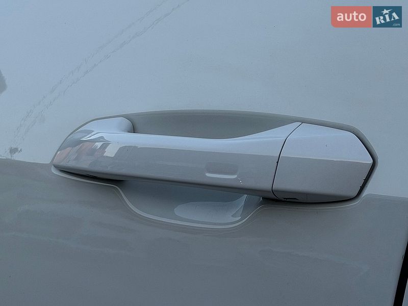 Седан Audi A6 2020 в Киеве