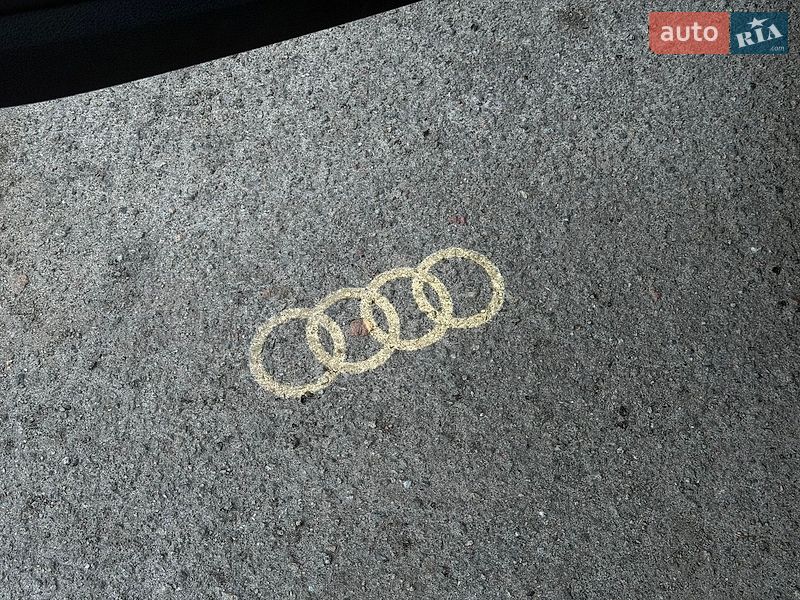 Седан Audi A6 2020 в Киеве