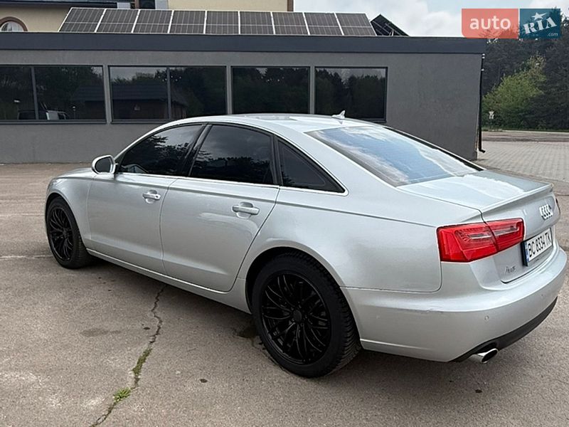 Седан Audi A6 2013 в Мостиській