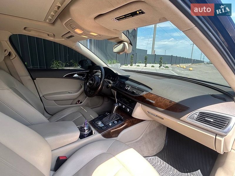 Седан Audi A6 2015 в Первомайске