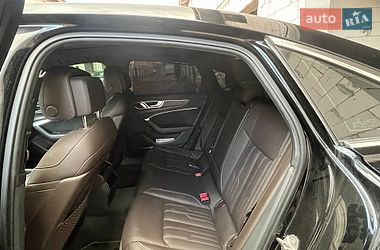 Седан Audi A6 2019 в Киеве