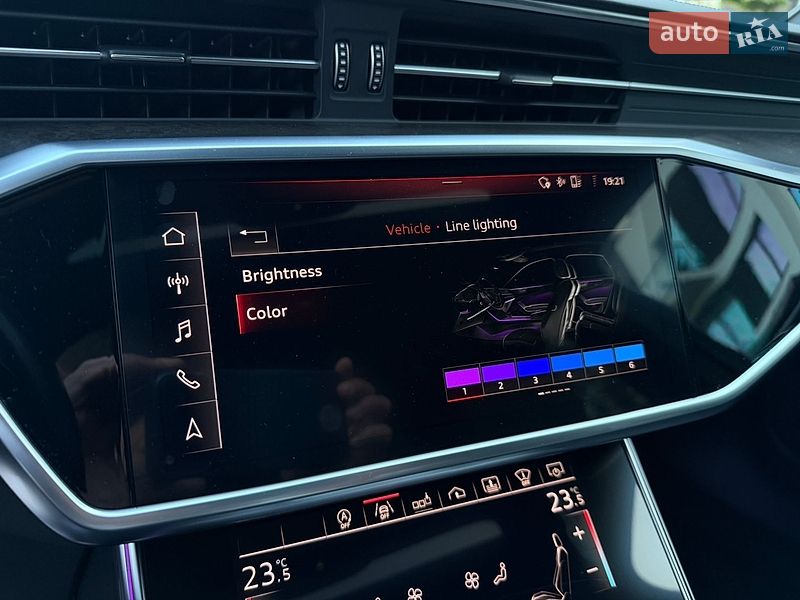 Седан Audi A6 2019 в Ужгороде