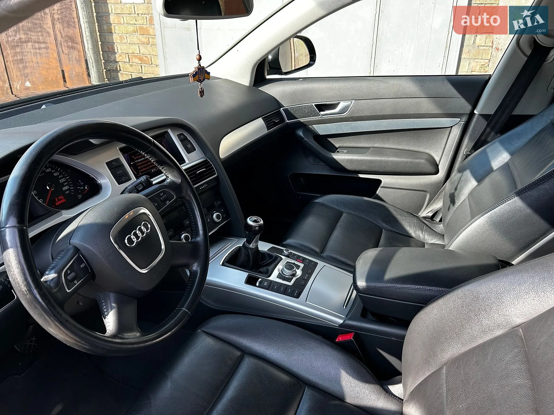 2010 Audi A6 - мініатюра 16