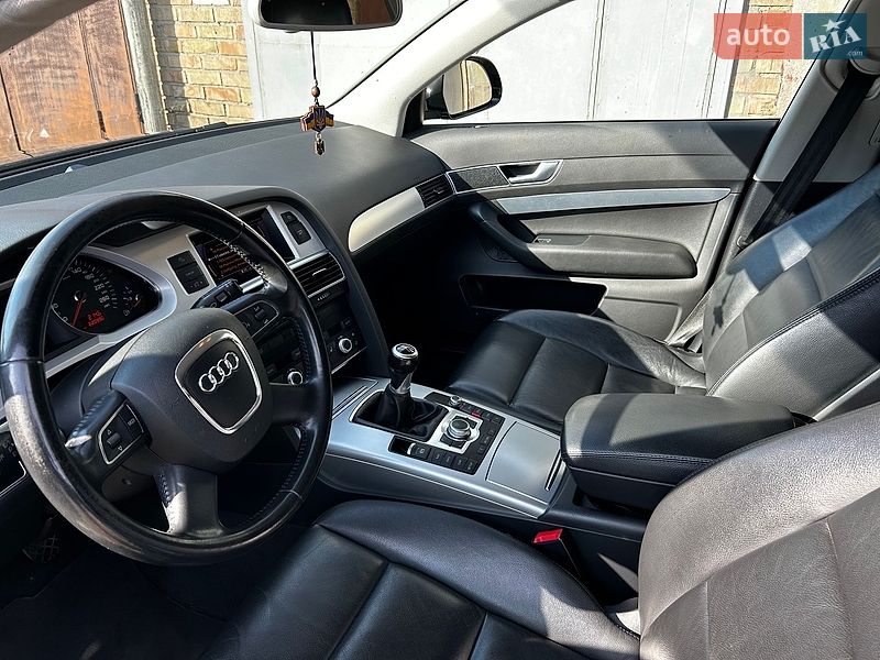 Универсал Audi A6 2010 в Киеве