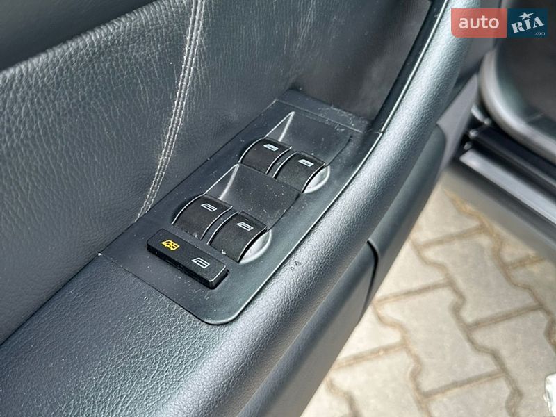 Седан Audi A6 2002 в Умани