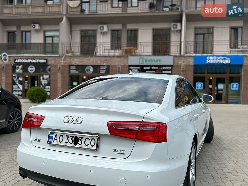 Седан Audi A6 2012 в Ужгороді