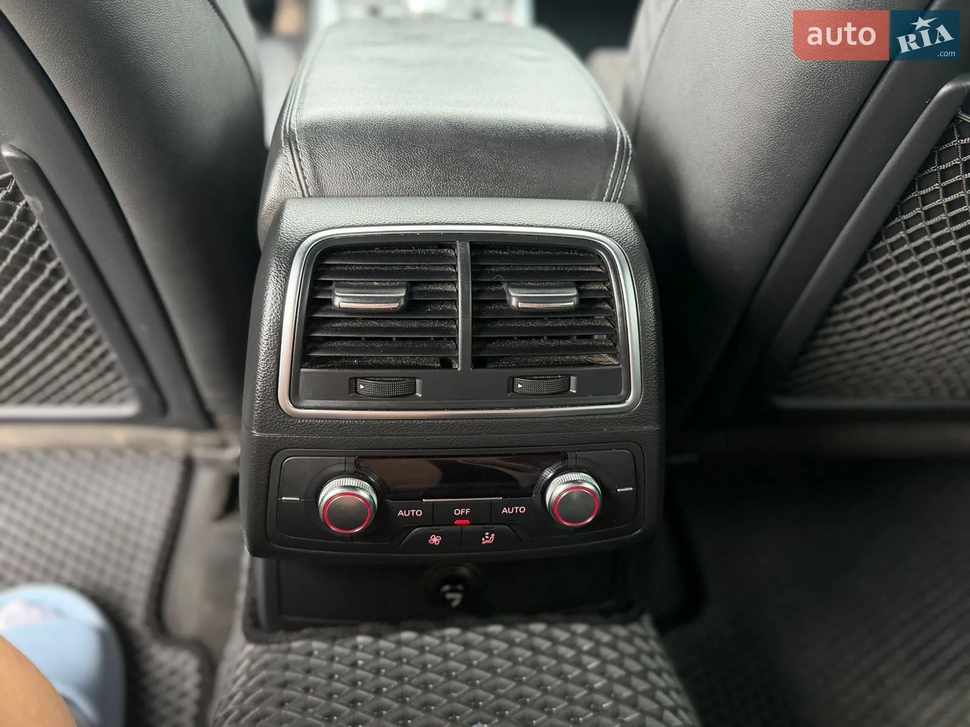 2012 Audi A6 - мініатюра 22