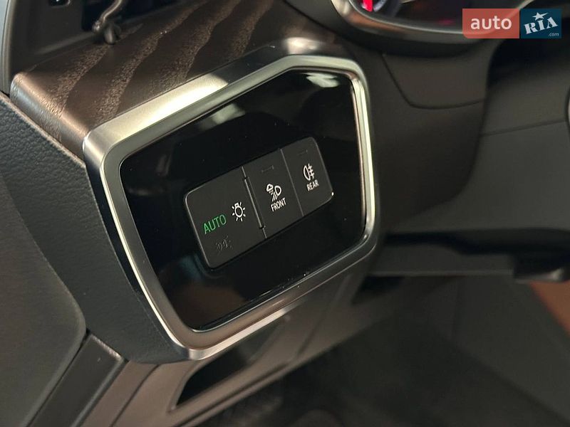 Универсал Audi A6 2018 в Львове
