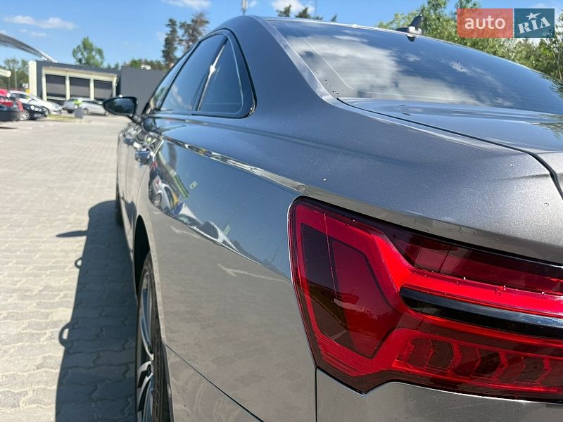 Седан Audi A6 2020 в Львові