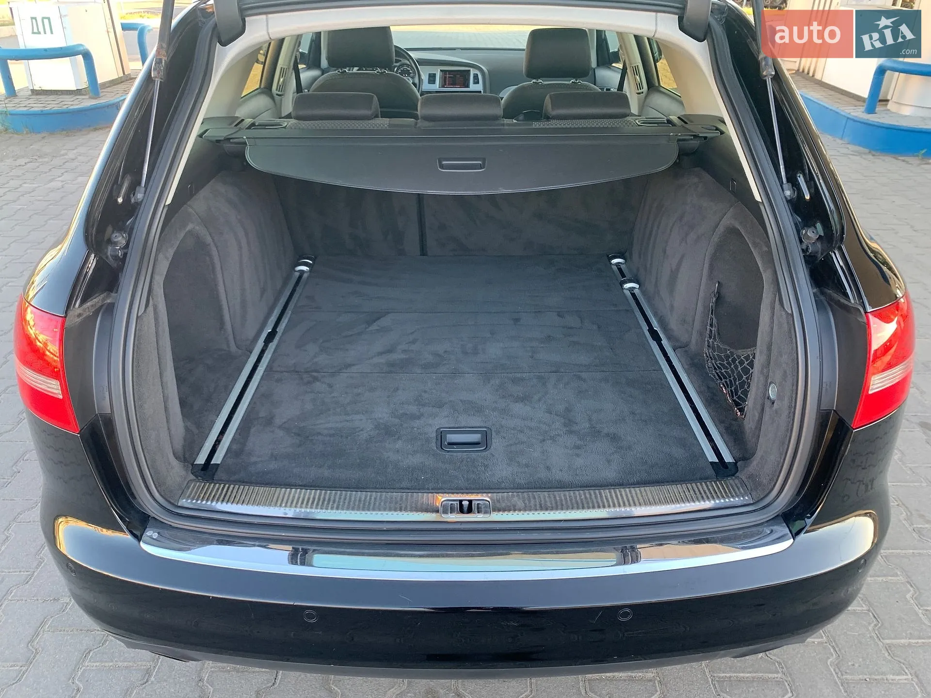 2010 Audi A6 - мініатюра 20