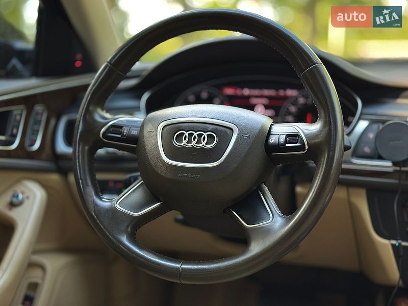 Седан Audi A6 2012 в Кременчуці