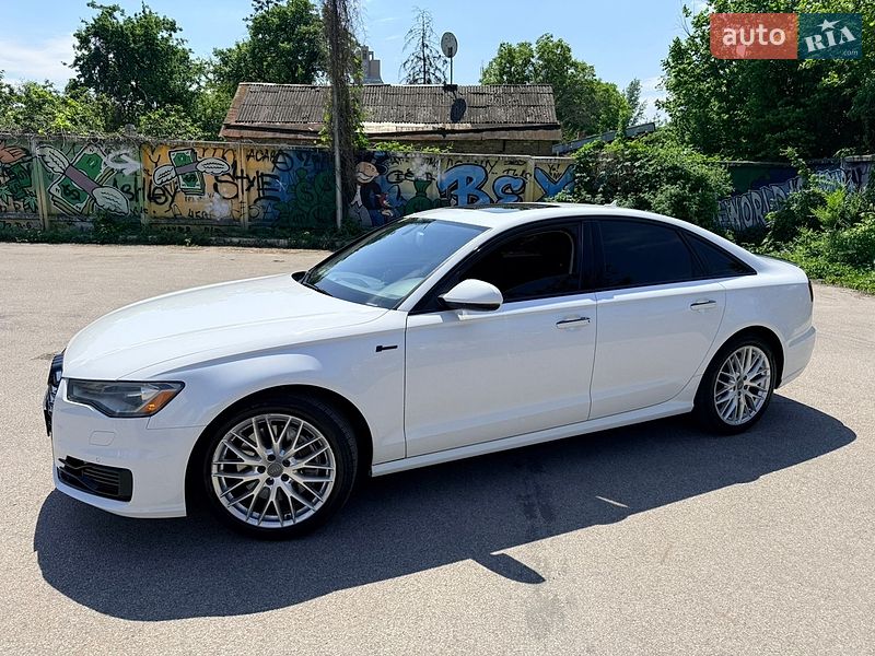 Седан Audi A6 2014 в Харькове